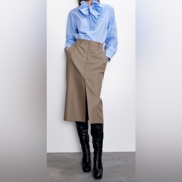 Zara Dresses & Skirts - Zara High-Waisted Houndstooth Midi Skirt with Front Slit - Size Small